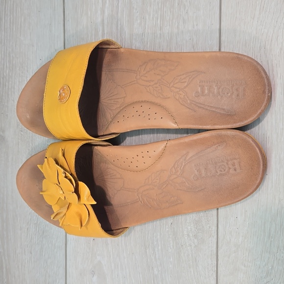 Born Yellow Floral Women's Slide Sandals Shoes Sz 11 - Picture 5 of 13